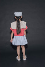 Load image into Gallery viewer, Little Creative Factory Coral Odissey Crop Sweatshirt