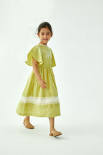 Load image into Gallery viewer, Cera Una Volta Emilie Teen Dress - Yellow