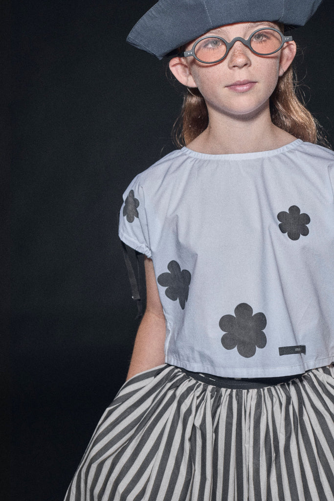 Little Creative Factory Black Flower Print Coral Reef Top