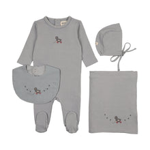 Load image into Gallery viewer, Mema Knits Embroidered Duck four piece set (including  bib) - Windy Blue/Slate Duck