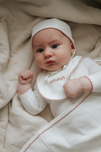 Mema Knits Amour Embroidered Four Piece Layette Set (Includes Bib) - Winter White/Mauve Embroidery