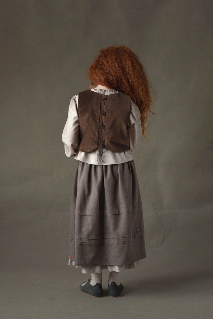 Popelin Brown Velvet Vest And Midi Skirt With Tucks And Embroidered Yoke (104.2 / 106.2)