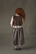 Load image into Gallery viewer, Popelin Brown Velvet Vest And Midi Skirt With Tucks And Embroidered Yoke (104.2 / 106.2)