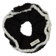 Load image into Gallery viewer, Le Enfant Cashmere Scrunchies - Black