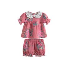 Load image into Gallery viewer, Cera Una Volta Franki Set - Pink Flowers (Cream Collar)