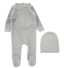 Load image into Gallery viewer, Lilette Velour Wrap Footie &amp; Beanie Set - Dusty Blue