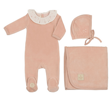 Load image into Gallery viewer, Mon Tresor Embroidered Ruffle Collar Layette Set- Pink