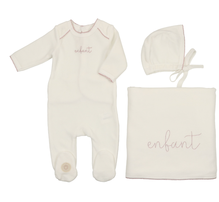 Mon Tresor Enfant Scripted Layette Set - Pink