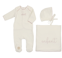 Load image into Gallery viewer, Mon Tresor Enfant Scripted Layette Set - Pink