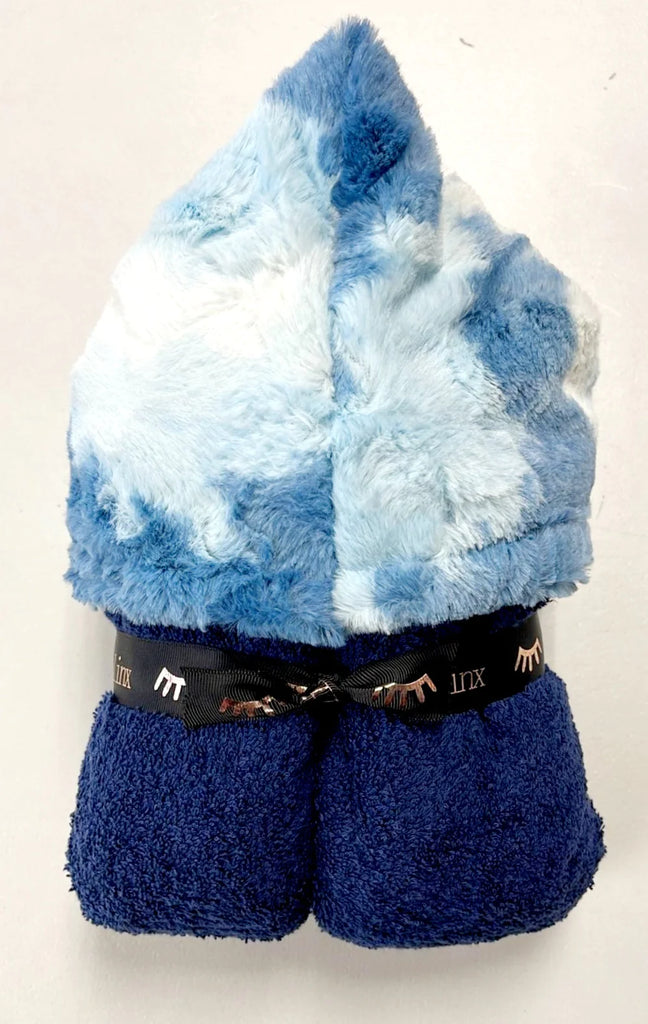 Winx & Blinx Smoothy Blue Fur Hooded Towel