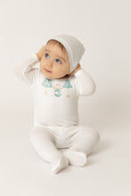 Load image into Gallery viewer, Bee &amp; Dee Shades Of Baby Footie And Beanie - Chalk White Boys