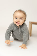 Load image into Gallery viewer, Bee &amp; Dee Soft Cable Knit Outfit And Bonnet - Charcoal