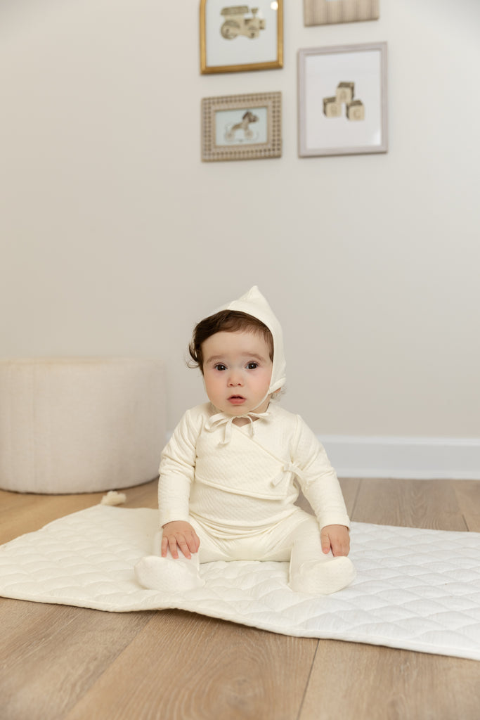 Bee & Dee Textured Pointelle Layette Set - Ivory