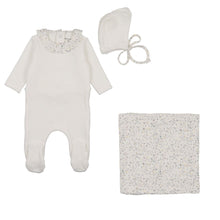 Load image into Gallery viewer, Bee &amp; Dee Whimsical Bloom Collar Layette Set - Chalk White Boys