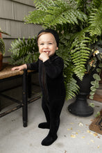 Load image into Gallery viewer, Bee &amp; Dee Coloured Stitching Footie with Beanie - Black - Boys