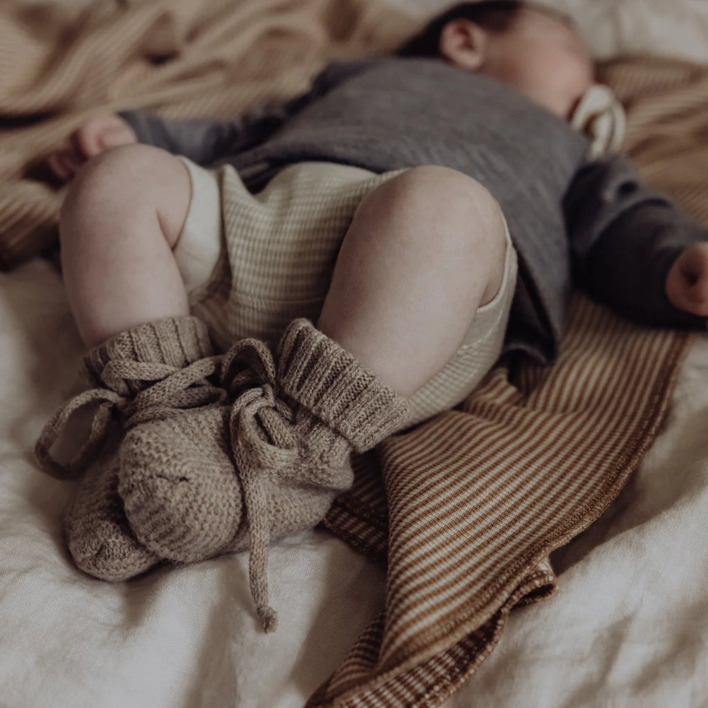 Finch & Fable - Wool Knitted Baby Booties - Oat