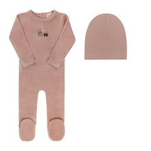 Load image into Gallery viewer, Aurora Embroidered Bear Collection Footie And Beanie - Pink