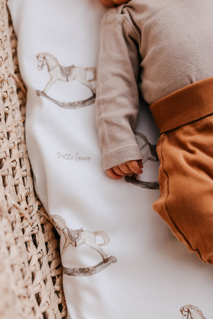 Petite Laure Bedding Set Rocking Horse - Beige - Bassinet