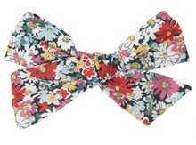 Load image into Gallery viewer, Le Enfant Floral Baby Bow TWO PACK