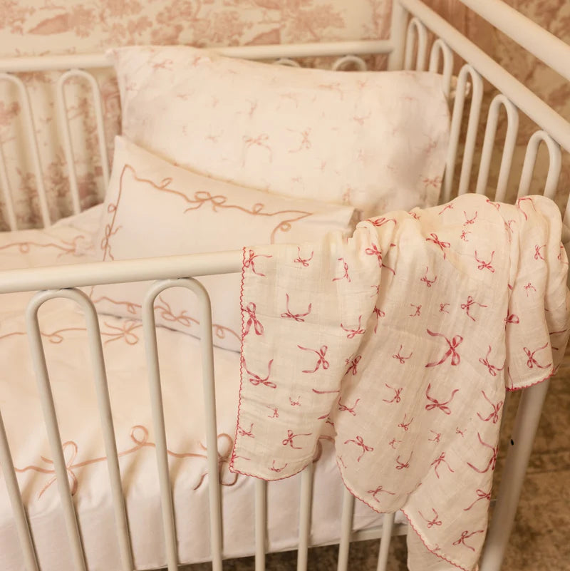 Petit Belle 5 pc crib set - Lafayette Pink