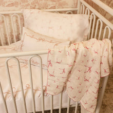 Load image into Gallery viewer, Petit Belle 5 pc crib set - Lafayette Pink