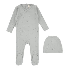 Load image into Gallery viewer, Lilette Printed Wrapover Footie &amp; Beanie Set - Clover Dusty Blue