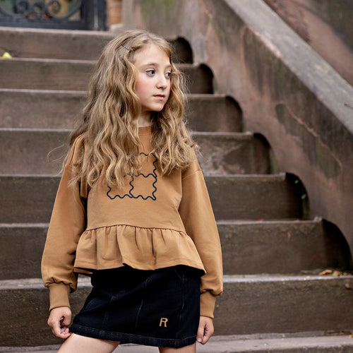 Rooie And Friends Girls Ruffle Sweatshirt - Caramel/Black