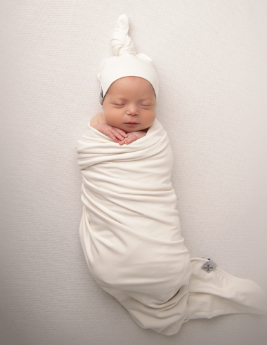 Jacqueline & Jack Knot Beanie White