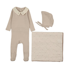 Load image into Gallery viewer, Lilette Sweetheart Collar Layette Set - Cream/Taupe