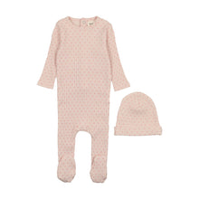 Load image into Gallery viewer, Mema Knits Wide Ribbed Heart Textured Footie + Beanie - Pink Tint / Rose Hearts