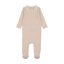 Load image into Gallery viewer, Mema Knits Embroidered Collar Base Footie - Baby Blush