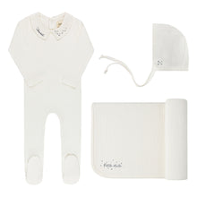 Load image into Gallery viewer, Ely's &amp; Co Floral Star Embroidered Collar Collection Layette Set - Ivory/Blue