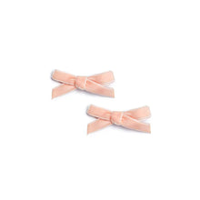 Load image into Gallery viewer, Le Enfant Velvet Baby Bows - Pale Pink