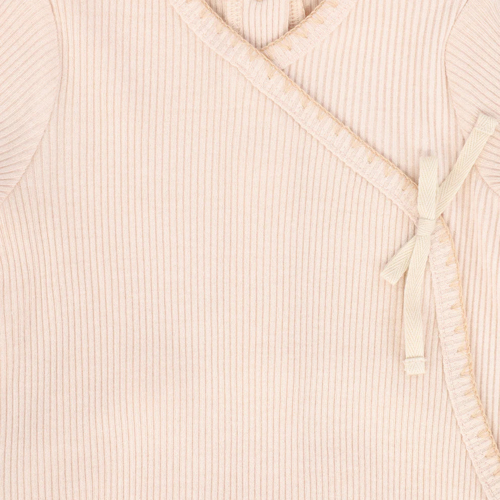 Bebe Jolee Wrap Stitch Footie And Hat - Pink