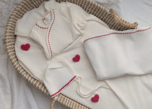 Load image into Gallery viewer, Mini Label Classic Ric Rac Set - Red On White