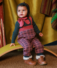 Load image into Gallery viewer, Mabli Brae Wool Knit Suspender Pants - Winter Rose