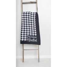 Load image into Gallery viewer, Black Houndstooth Chunky Knit Blanket