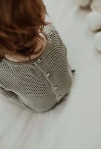 Tan knit Bow Footie & Bonnet