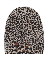 Load image into Gallery viewer, Parni Leopard Beanie