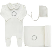 Load image into Gallery viewer, Ely&#39;s &amp; Co  Jersey Cotton Silver Embroidered Wreath Layette Set